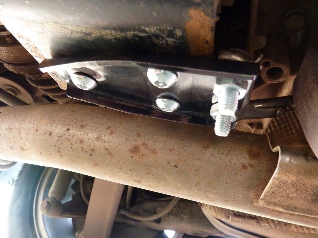 E46 320d Touring How2 Repair Broken Exhaust Hanger